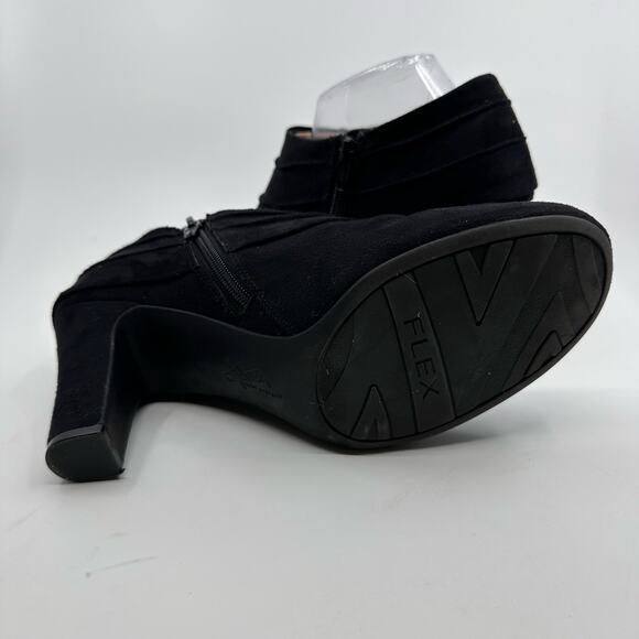 LifeStride Corie Ankle Bootie Microsuede Round Toe Black Womens Size US 10 EU 40 - Picture 4 of 8